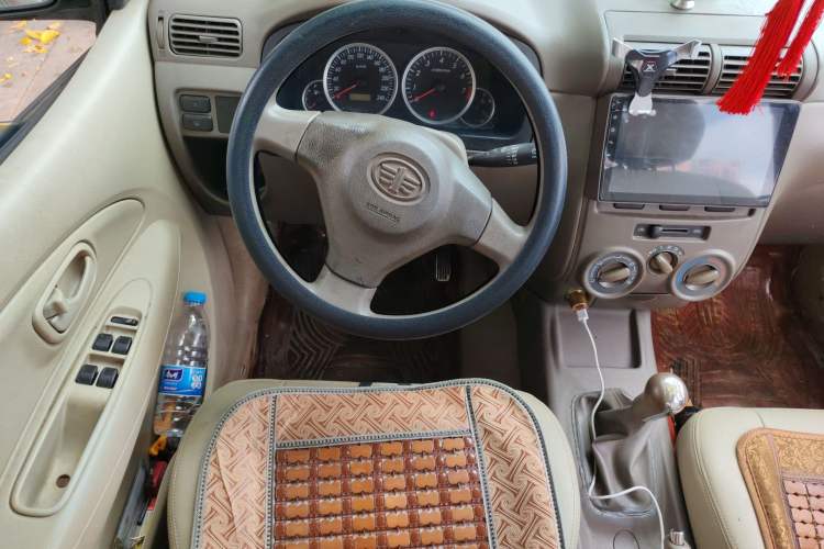 Used FAW Senya M80 2011 1.3L Manual 7-Seater Steering Wheel