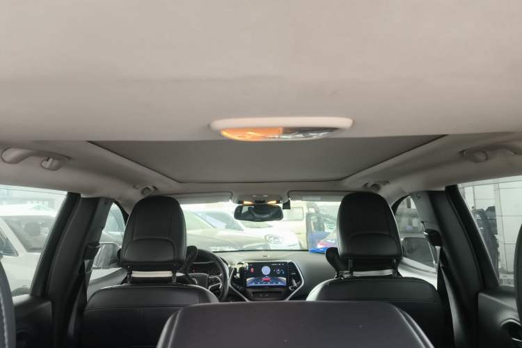 Used Jeep Cherokee 2016 2.4L Leading Edition
