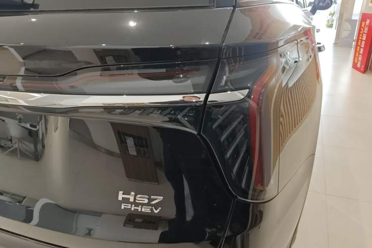 Used Hongqi HS7 PHEV 2024 2.0T PHEV Two-Wheel Drive Flagship Edition 6 Seats