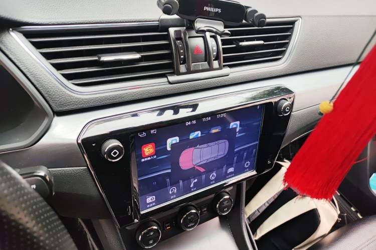 Used Skoda Superb 2018 TSI280 DSG Comfort Edition China V Standard Audio And AC Panel