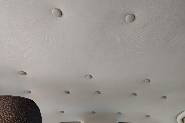 Used Volkswagen Polo 2013 1.4L Manual Fashion Edition