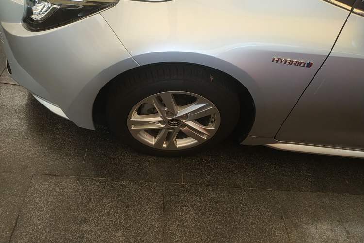 Used Toyota Levin 2019 Dual-Engine 1.8H E-CVT Luxury Edition China VI Standard