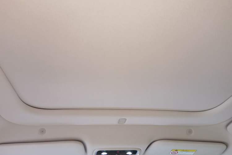 Used Hima AITO M5 2025 Extended-Range Ultra All-Wheel-Drive Version Headliner