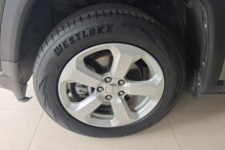 Used Jeep Compass 2017 200T Automatic Family Edition
