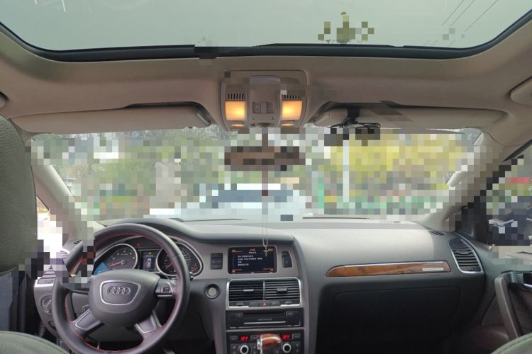 Used Audi Q7 2014 35 TFSI Off-road Model Headliner