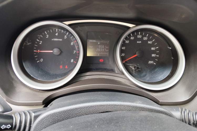 Used Wuling Hongguang 2018 1.5L S Comfort Model L2B Instrument Cluster