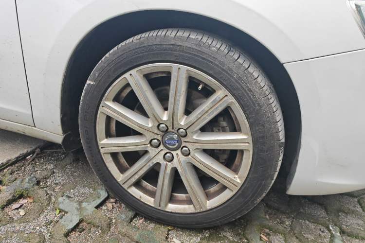 Used Volvo S60 New Energy 2015 S60L E-Drive Hybrid T6 Smart Drive Edition