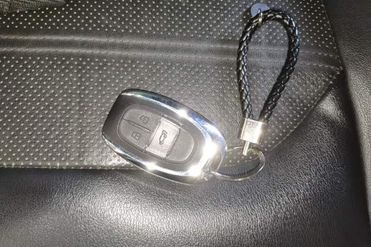 Used SAIC MAXUS D60 2019 1.5T Automatic Luxury Edition 5-seater