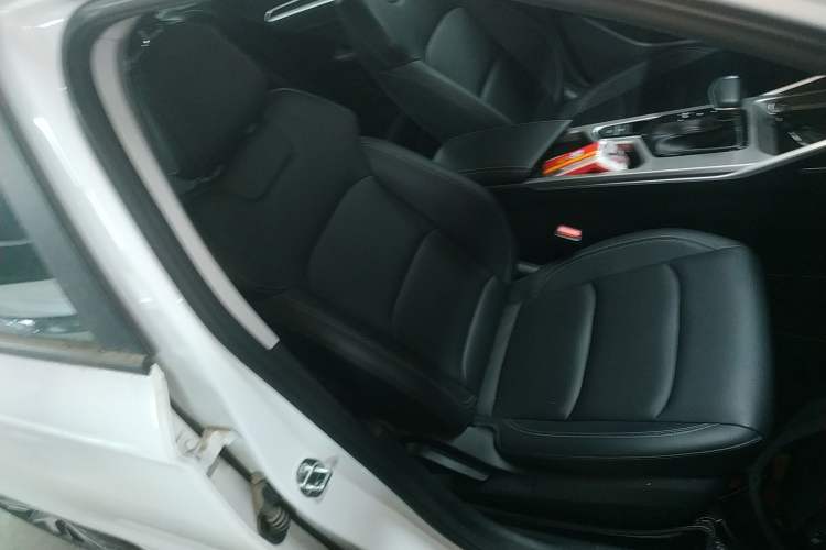 Used Geely Auto Emgrand 2025 4th Generation 1.5L CVT Starry Edition
