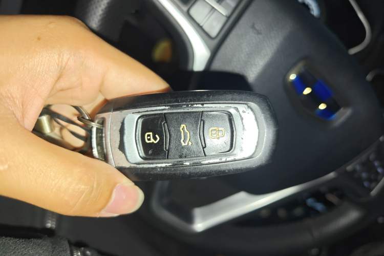 Used Geely Auto Vision X6 2016 1.3T CVT Luxury Model