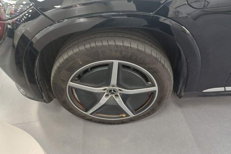 Used Mercedes-Benz EQS SUV 2023 450 4MATIC Pioneer Edition
