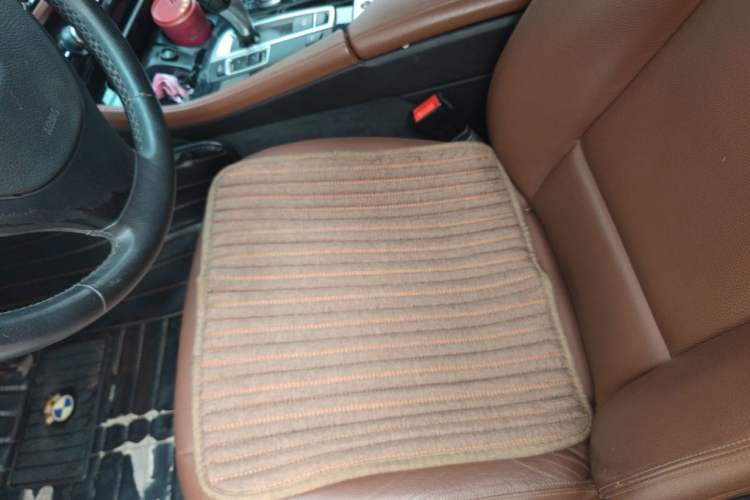 Used BMW 5 Series 2014 520Li Elegant Model
