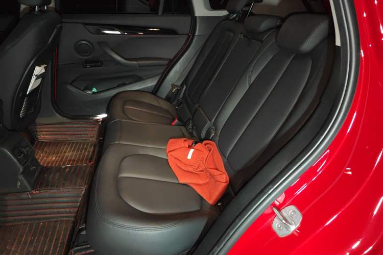 Used BMW X1 2018 sDrive20Li Leading Model
