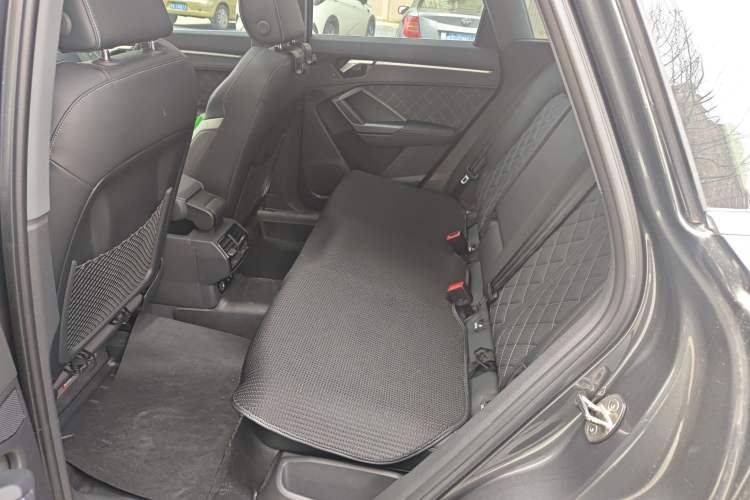 Used Audi Q3 2024 40 TFSI Fashion Dynamic Model