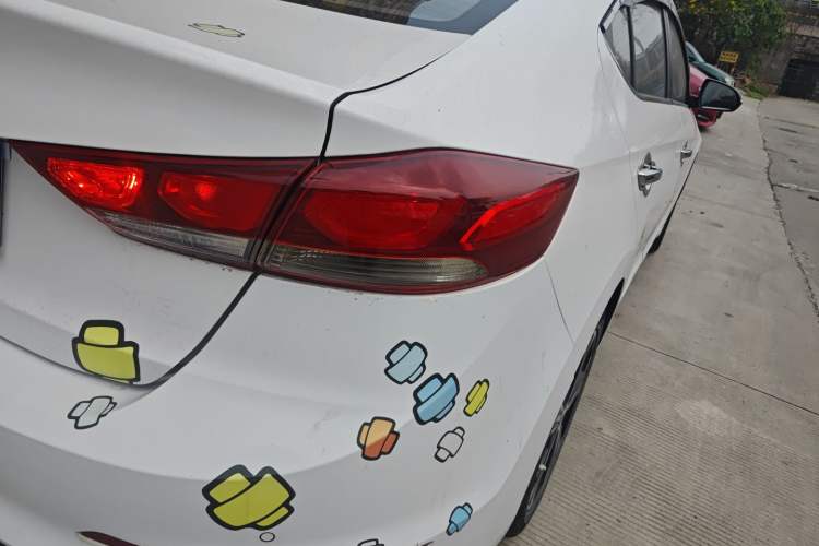 Used Hyundai Elantra (6th Generation / Lingdong) 2018 1.4T Dual-Clutch Xuan Dong · Dynamic Edition Exterior 3