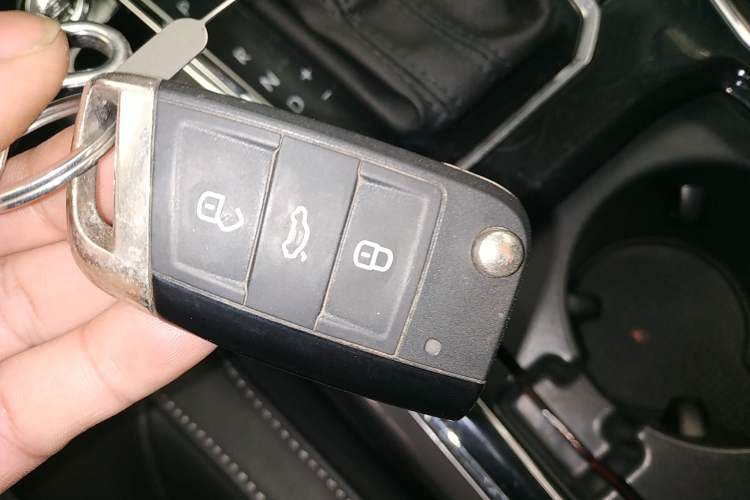 Used Volkswagen Passat 2017 330TSI DSG Luxury Edition
