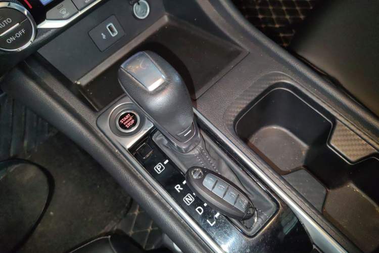 Used Nissan Sylphy 2021 1.6L XL CVT Enjoyment Edition Gear Lever