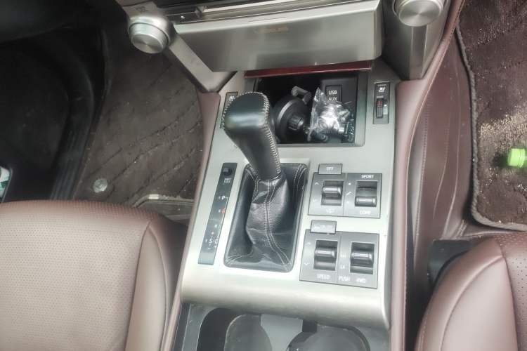 Used Lexus GX 2012 400 Gear Lever