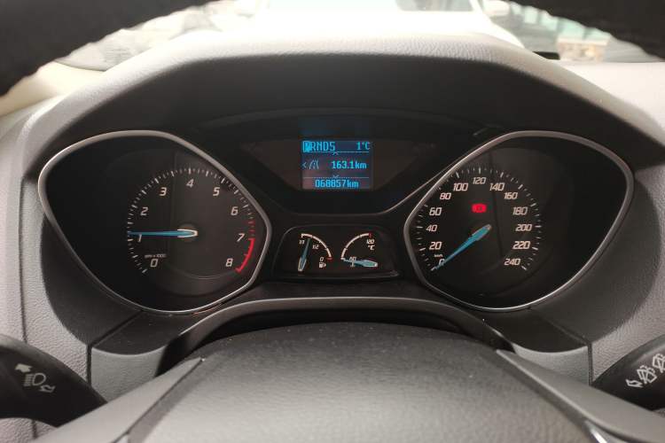 Used Ford Focus 2012 Hatchback 1.6L Automatic Fashion Edition
