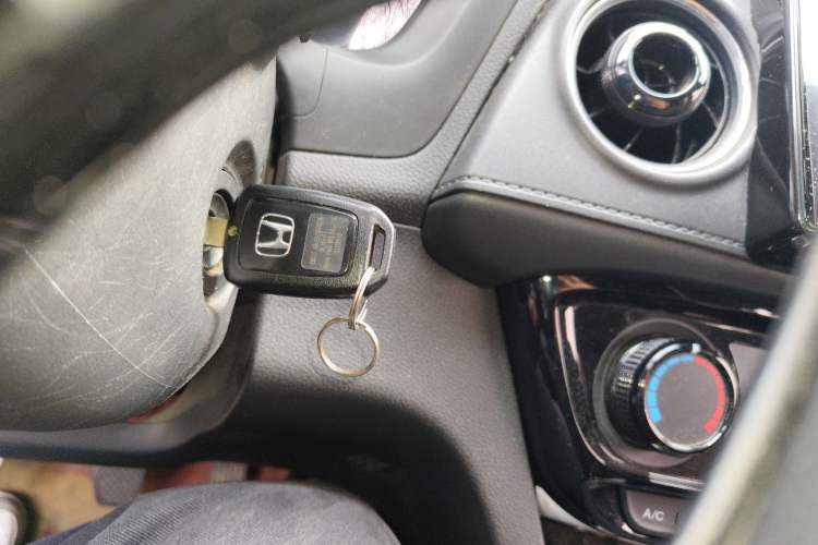 Used Honda XR-V 2015 1.8L EXi Manual Comfort Edition
