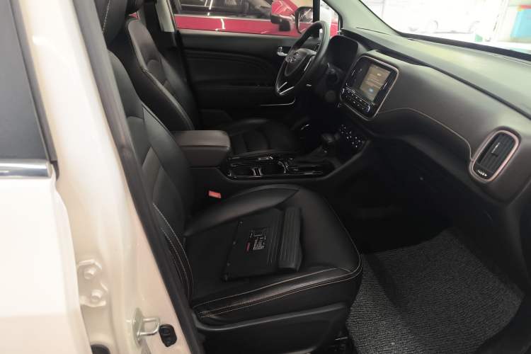 Used GAC Trumpchi GS3 2017 200T Automatic Luxury Edition
