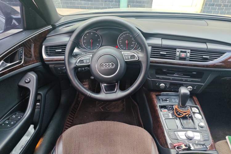 Used Audi A6L 2018 30th Anniversary Edition 35 TFSI Fashion Model