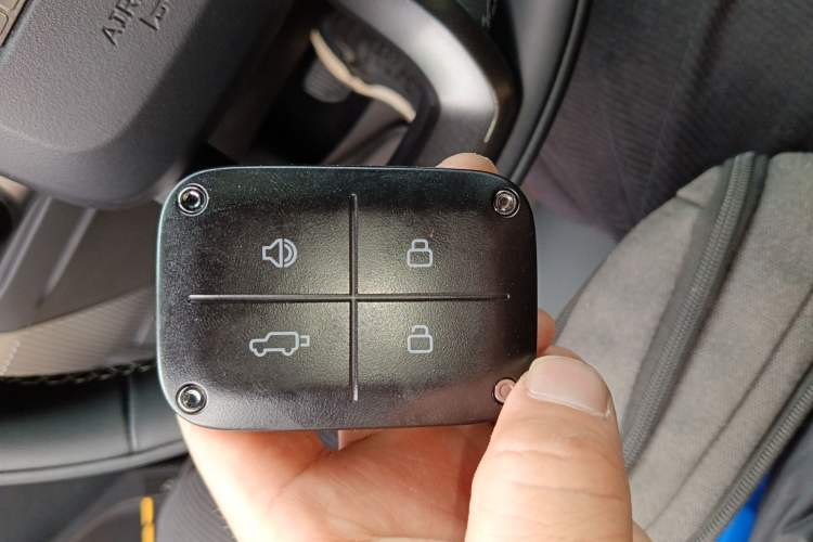 Used iCAR V23 2025 501 Four-Wheel Drive Intelligent Driving Version
