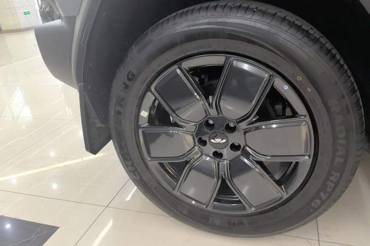 Used Chery Fulwin X3L 2025 Model 215 Smart Driving Edition