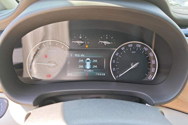 Used Buick GL8 2018 ES 28T Comfort Model China VI Standard