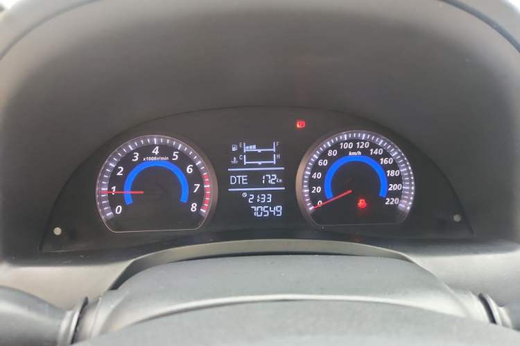 Used Zotye Z300 2016 1.5L Manual Luxury Model
