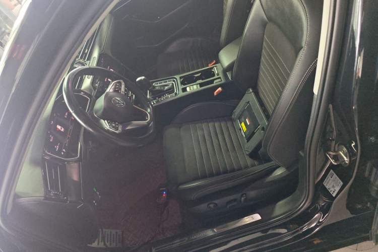 Used Volkswagen Magotan 2020 330TSI DSG Luxury Edition
