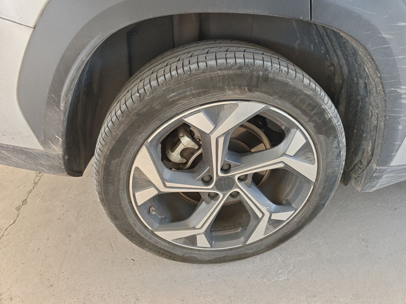 Geely Auto FX11 2024 1.5TD DCT Prestige Edition — снимка 11
