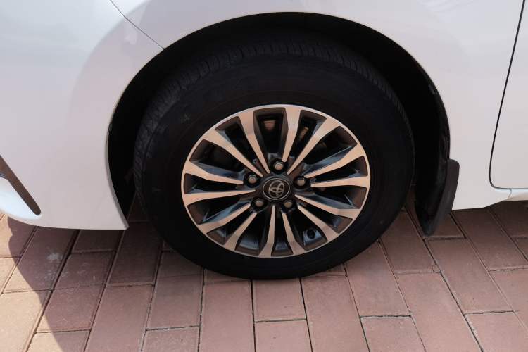 Used Toyota Corolla 2018 1.2T S-CVT GL Smart Enjoyment Version Exterior 2