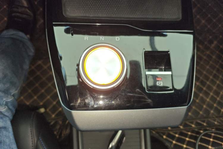 Used MG 4 EV 2023 415 km Range Sea-Faring Champion Edition