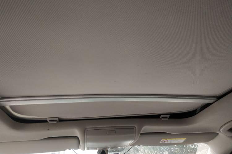 Used Volkswagen Tiguan L 2019 330TSI Automatic Two-Wheel Drive Panoramic Comfort Edition China VI Standard