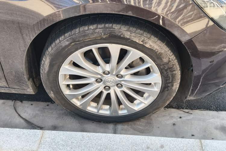 Used Buick LaCrosse 2018 28T Elite Edition