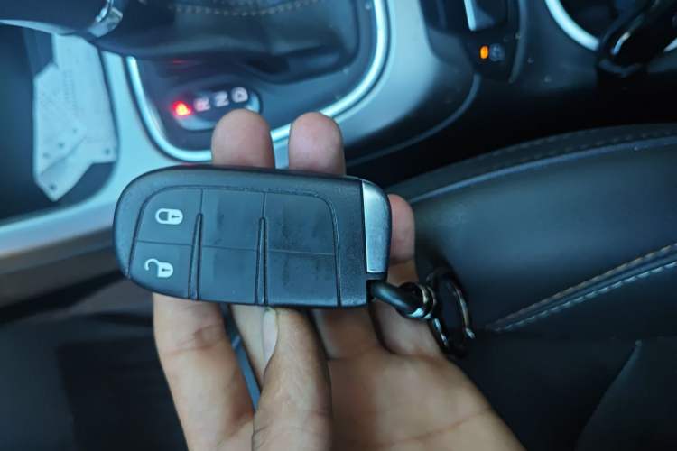 Used Jeep Compass 2017 200T Automatic Family Edition
