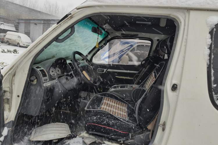 Used King Long Golden Way 2016 2.0L Value-Plus Edition 4G20
