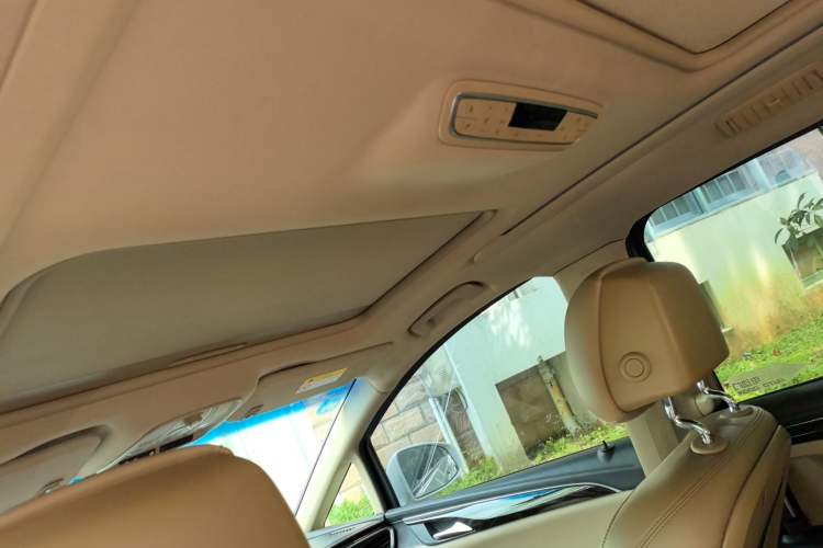 Used Buick GL8 2017 ES 28T Luxury Model China V Standard Headliner