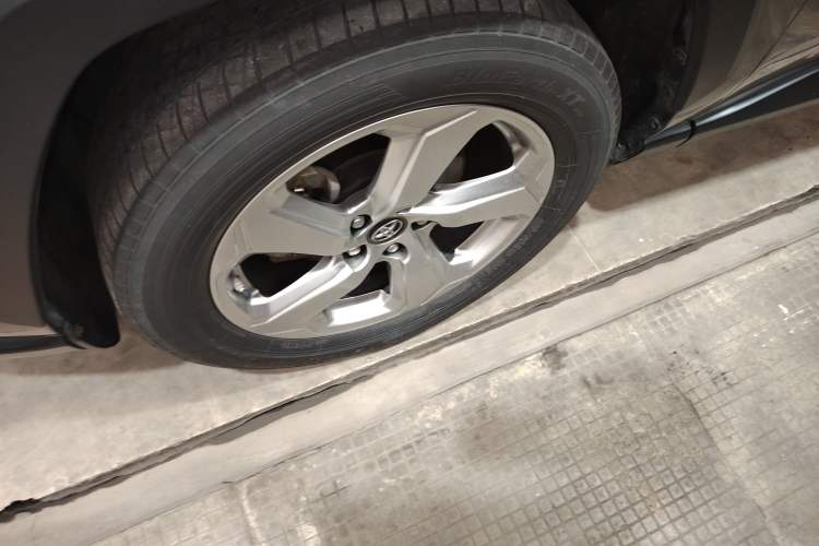 Used Toyota RAV4 2020 2.0L CVT Two-Wheel Drive Fashion Edition
