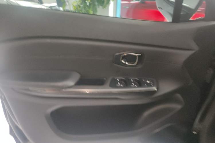 Used Nio EC6 2020 615 km Performance Edition Left Front Door Interior