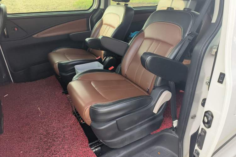 Used FORTHING F600 2016 F600L 1.5T Luxury Model