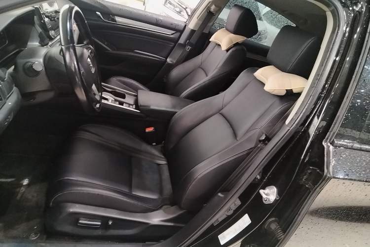 Used Honda Accord 2018 260TURBO Elite Edition China VI Left Front Seat
