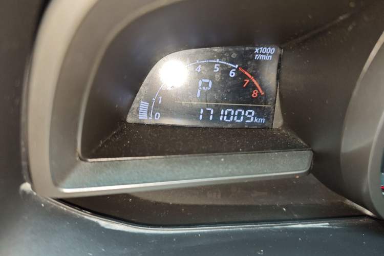 Used Mazda Mazda 3 Axela 2014 Sedan 1.5L Automatic Luxury Model