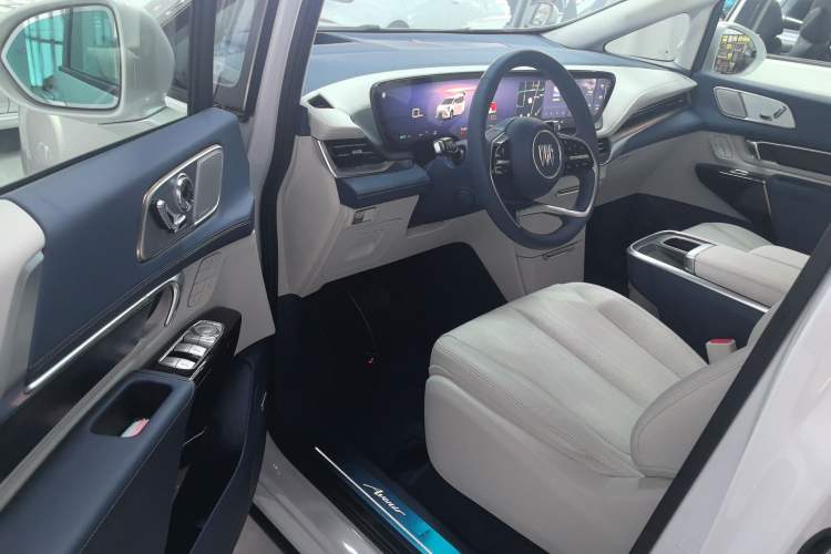 Used Buick Century 2025 2.0T Seven-Seater Yinshi Edition