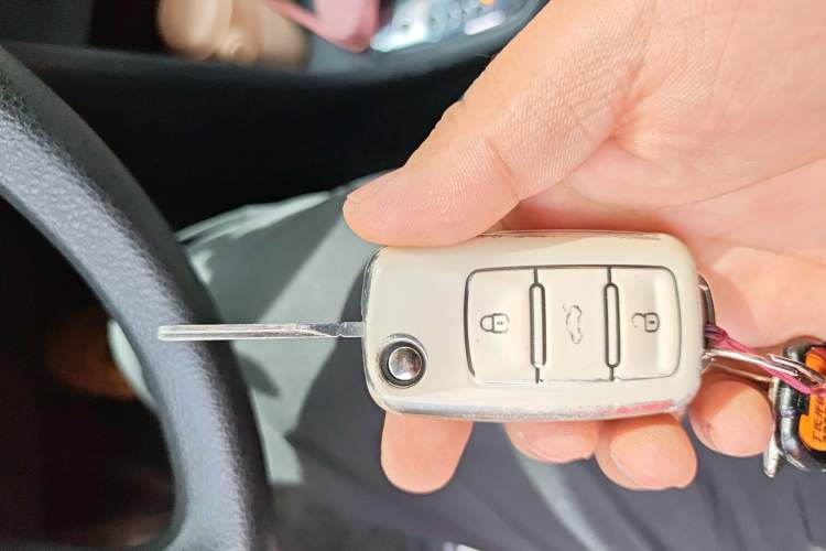 Used Volkswagen Polo 2013 1.4L Automatic Comfort Edition Vehicle Key