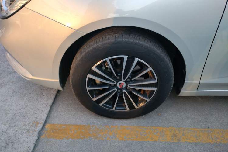 Used Roewe Ei5 2019 Smart Connect Flagship Edition Exterior 7