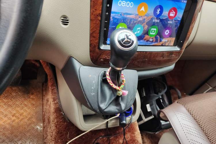 Used Mercedes-Benz Viano 2013 3.0L Navigator Edition