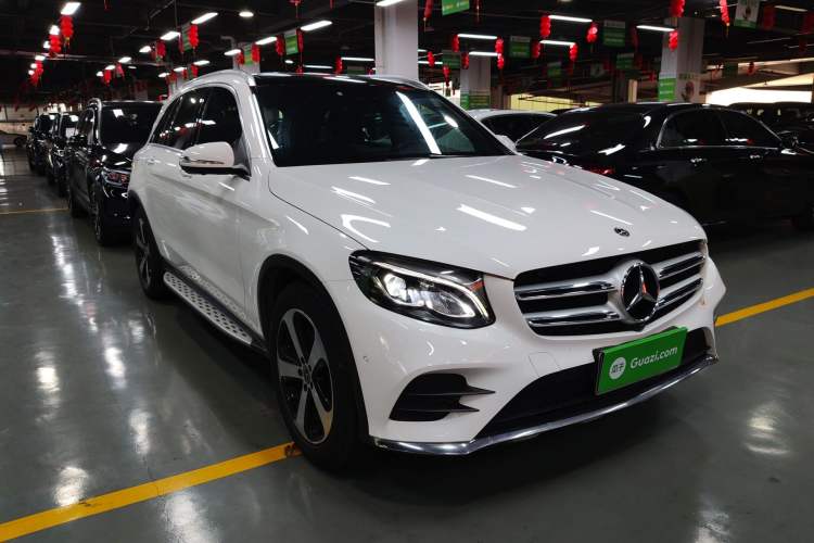 Used Mercedes-Benz GLC 2019 Facelift GLC 260 L 4MATIC Luxury Model Exterior 1