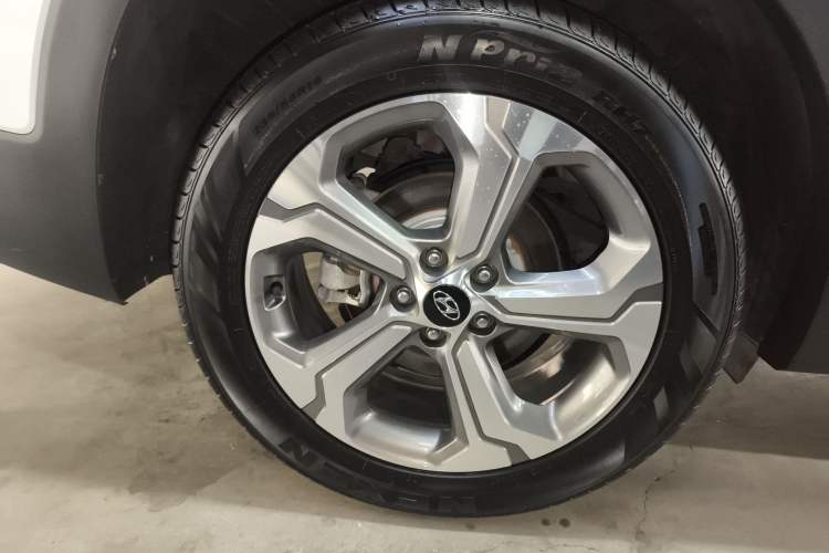 Used Hyundai Santa Fe 2023 Traveler 380T GDi Automatic All-Wheel Drive GLX HTRAC Elite Edition